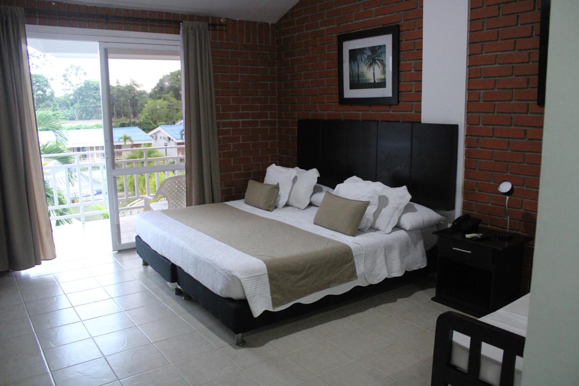 Hotel & Resort Villa Del Sol ตูมาโก ภายนอก รูปภาพ